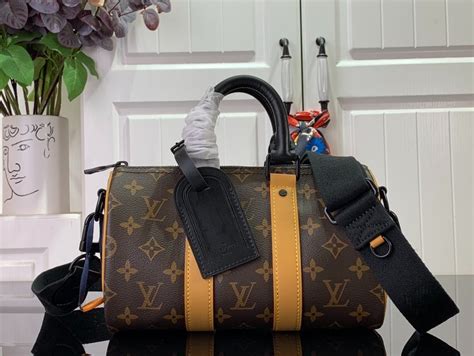 louis vuitton 55cm bag|Keepall Bandouliere 55 .